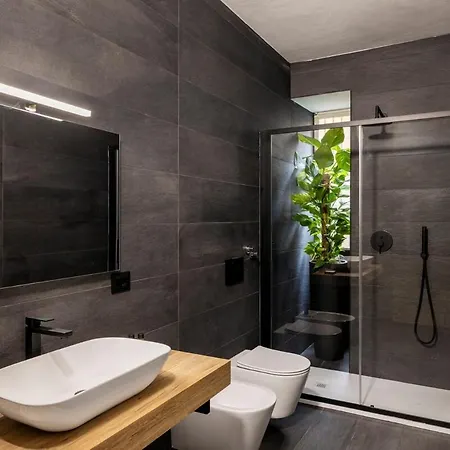 Heritage Four * ميلان